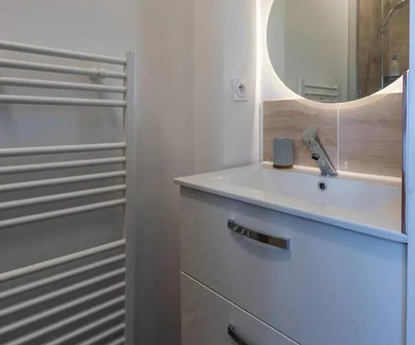 L E Trianon B Avec Salle De Sport * Rouen