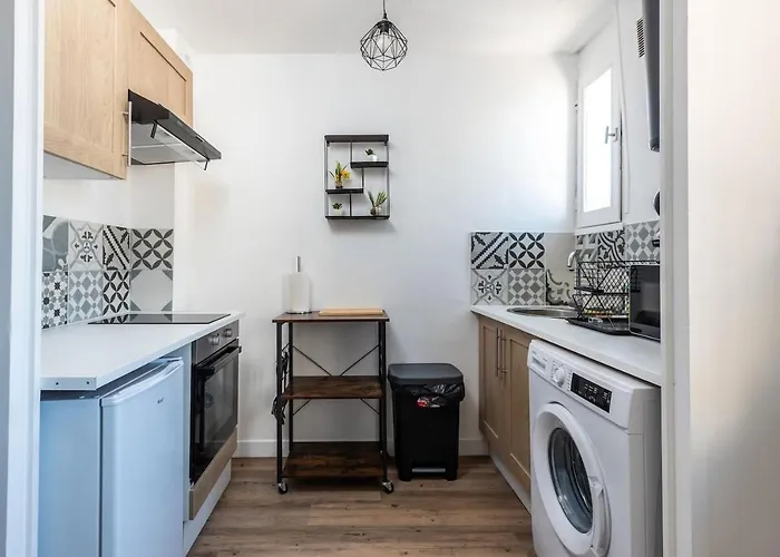 L E Trianon B Avec Salle De Sport