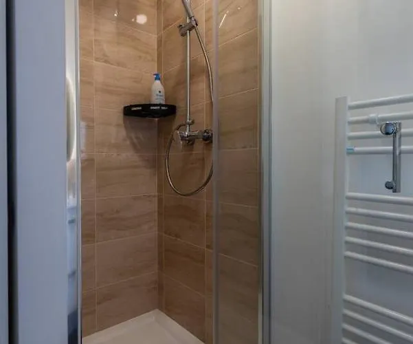 L E Trianon B Avec Salle De Sport Rouen